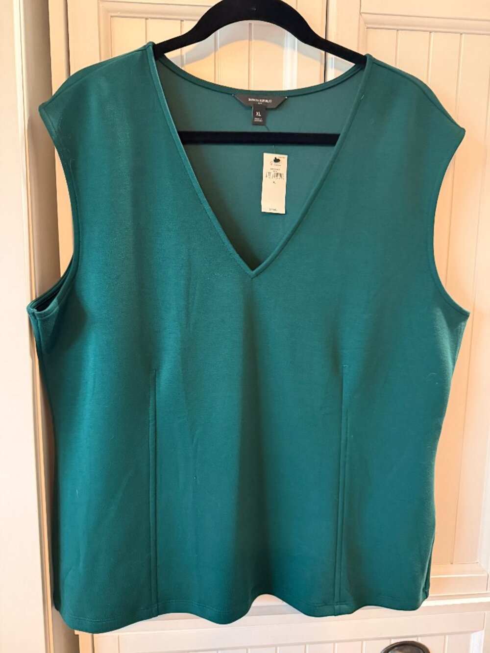 Banana Republic Soft Touch Scuba V-Neck Top green XL NWT